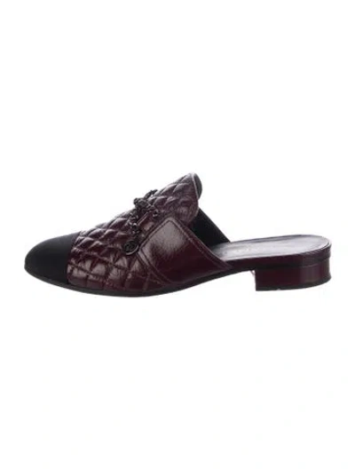 Pre-owned Chanel 2018 Interlocking Cc Logo Mules In Burgundy
