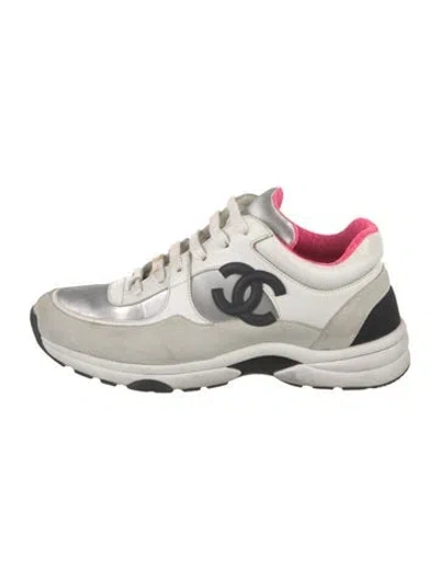 Pre-owned Chanel 2018 Interlocking Cc Logo Sneakers In Multi