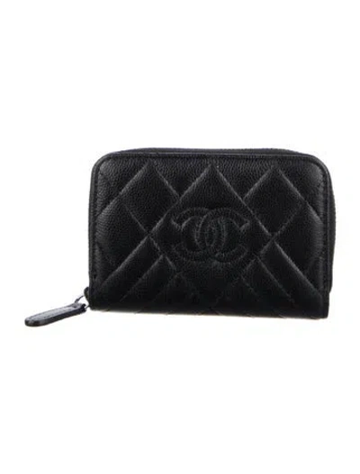 Pre-owned Chanel 2018 Interlocking Cc Logo Wallet W/ Tags In Black