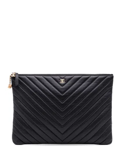 Pre-owned Chanel 2018 Large Chevron Caviar Ancient Greek Charms O Case Clutch Bag In Black