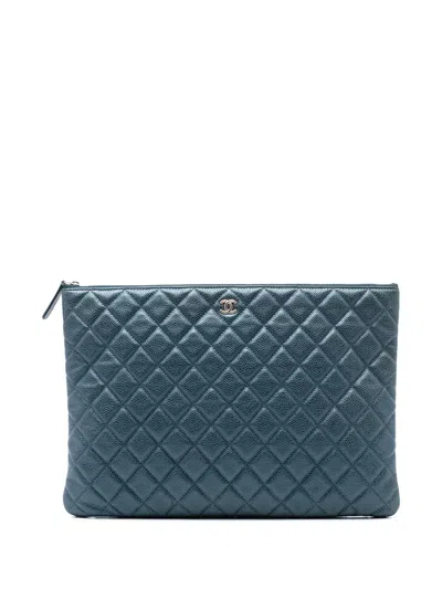 Pre-owned Chanel 2018 Large Quilted Caviar O Case Clutch Bag In Blue