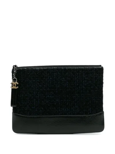 Pre-owned Chanel 2018 Medium Tweed And Calfskin Gabrielle O Case Clutch Bag In Blue