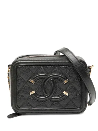Pre-owned Chanel 2018 Mini Caviar Cc Filigree Vanity Case Satchel In Black