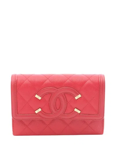 Pre-owned Chanel 2018 Quilted Caviar Cc Filigree Wallet Small Wallets In Red