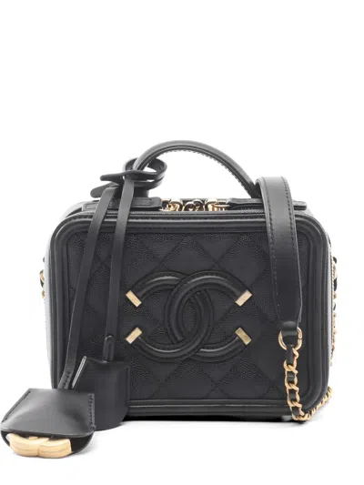 Pre-owned Chanel 2018 Small Cc Filigree Quilted Leather Vanity Bag In Black
