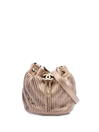 Pre-owned Chanel 2018 Small Metallic Lambskin Coco Pleats Drawstring Bucket Bag In Gold