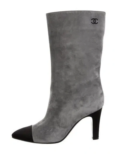 Pre-owned Chanel 2018 Suede Boots In Grey