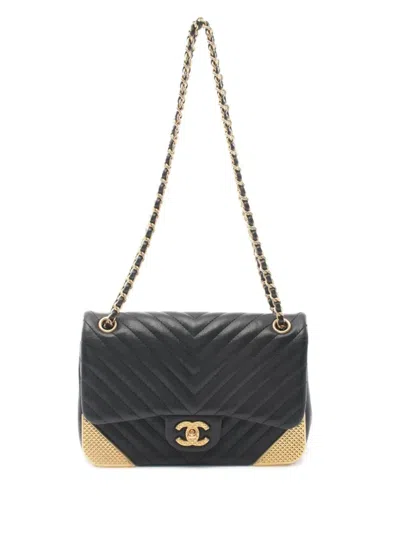 Pre-owned Chanel 2018 V-stitch Quilting Shoulder Bag In Black