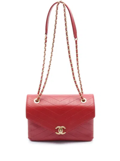 Pre-owned Chanel 2018 V-stitch Shoulder Bag In Red