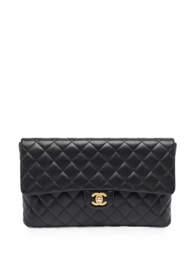 Pre-owned Chanel 2018-2019 Cc Turn-lock Quilted Clutch Bag In Black