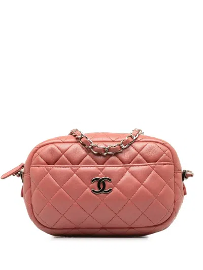 Pre-owned Chanel 2019 Cc Diamond-quilted Camera Bag In Pink