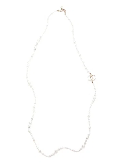 Pre-owned Chanel 2019 Cc Faux-pearl Necklace In Neutrals