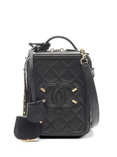 Pre-owned Chanel 2019 Cc Filigree Shoulder Bag In Black