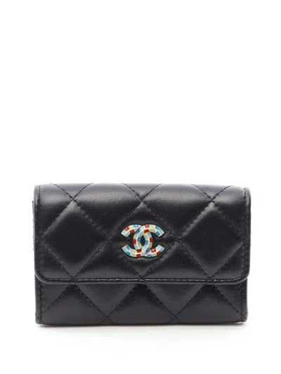 Pre-owned Chanel 2019 Cc Quilted Lambskin Case Card Holder In Black