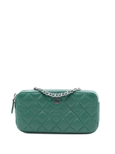 Pre-owned Chanel 2019 Cc Quilted Lambskin Double Zip Clutch With Chain Crossbody Bag In Green