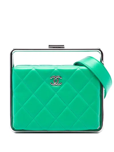 Pre-owned Chanel 2019 Cc Quilted Lambskin Metal Bar Convertible Clutch Satchel In Green