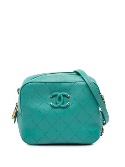 Pre-owned Chanel 2019 Cc Stitched Calfskin Enamel Camera Bag Crossbody Bag In Blue