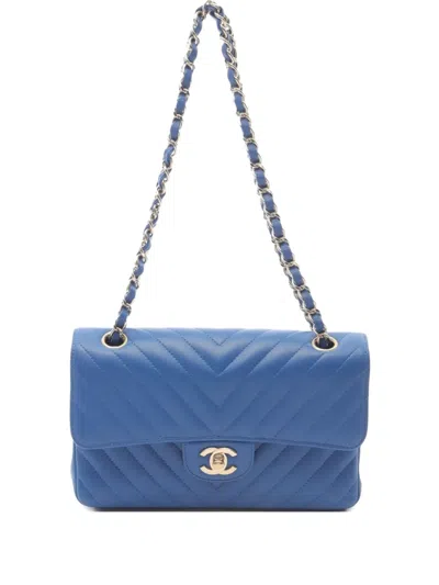Pre-owned Chanel 2019 Chevron V-stitch Shoulder Bag In Blue