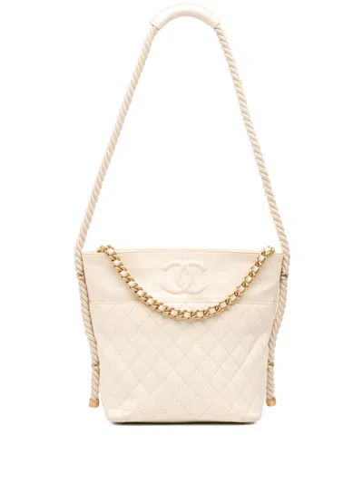 Pre-owned Chanel 2019 Crumpled Calfskin En Vogue Rope Satchel In White