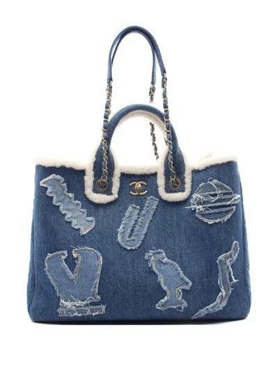 Pre-owned Chanel 2019 Denim Tote Bag In Blue