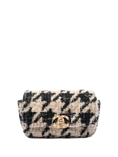 Pre-owned Chanel 2019 Houndstooth Tweed 19 Belt Bag In Black