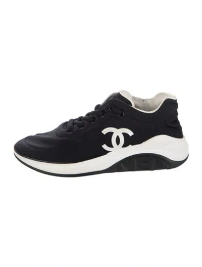 Pre-owned Chanel 2019 Interlocking Cc Logo Athletic Sneakers In Black