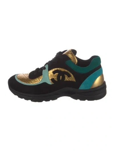 Pre-owned Chanel 2019 Interlocking Cc Logo Athletic Sneakers In Gold/green