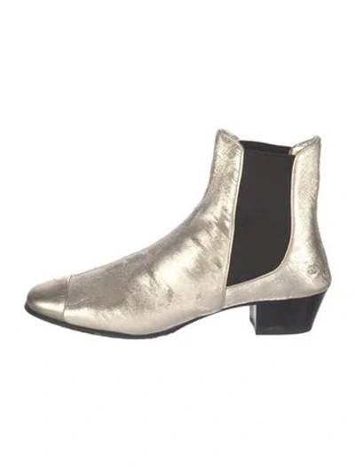 Pre-owned Chanel 2019 Interlocking Cc Logo Chelsea Boots