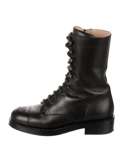 Pre-owned Chanel 2019 Interlocking Cc Logo Combat Boots In Black