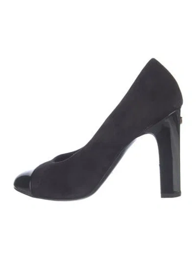 Pre-owned Chanel 2019 Interlocking Cc Logo D'orsay Pumps In Black