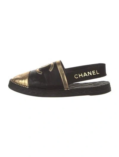 Pre-owned Chanel 2019 Interlocking Cc Logo Espadrilles In Black