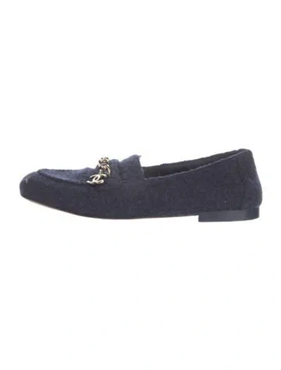 Pre-owned Chanel 2019 Interlocking Cc Logo Loafers In Blue