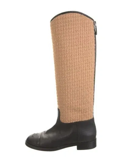 Pre-owned Chanel 2019 Interlocking Cc Logo Riding Boots In Neutrals