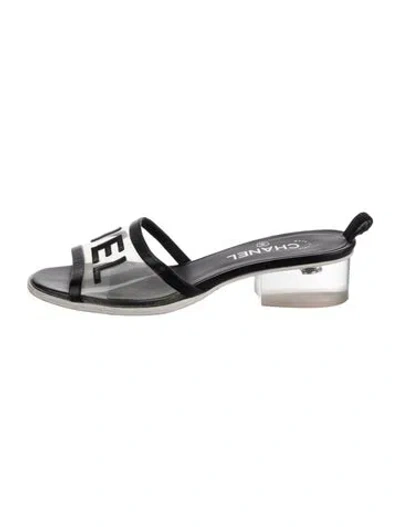 Pre-owned Chanel 2019 Interlocking Cc Logo Slides In Clear