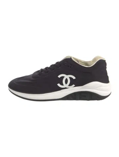 Pre-owned Chanel 2019 Interlocking Cc Logo Sneakers In Black