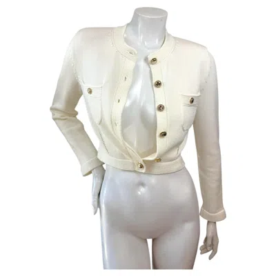 Pre-owned Chanel 2019 Ivory Cropped Knit Cardigan Jacket With Gold Logo Buttons Fr 34 In White