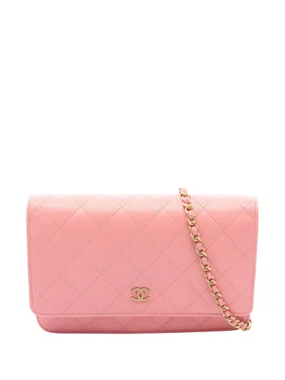 Pre-owned Chanel 2019 Lambskin Classic Wallet On Chain Crossbody Bag In Pink