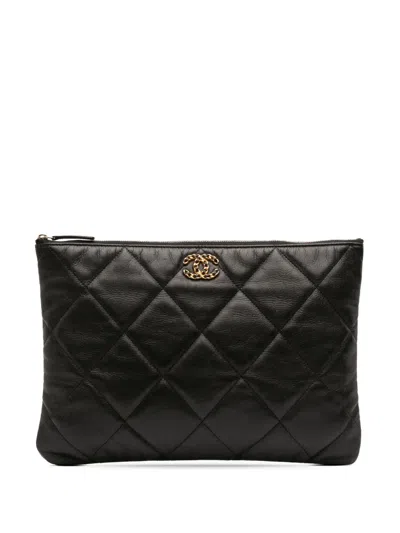 Pre-owned Chanel 2019 Large Goatskin 19 O Case Clutch Bag In Black