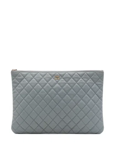 Pre-owned Chanel 2019 Large Quilted Caviar O Case Clutch Bag In Grey