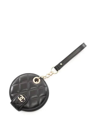 Pre-owned Chanel 2019 Matelassé Card Case In Black