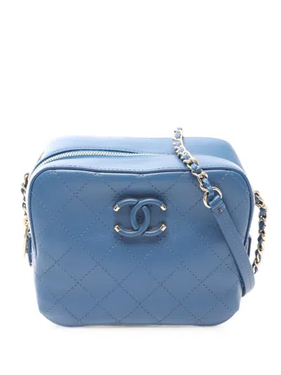 Chanel 2019 Matelassé Cc Shoulder Bag In Blue
