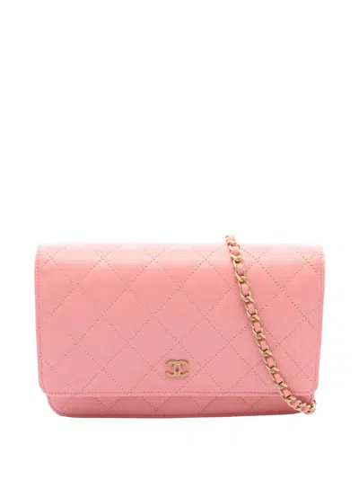 Pre-owned Chanel 2019 Matelasse Chain Wallet In Pink