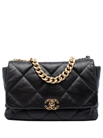 Pre-owned Chanel 2019 Maxi Lambskin 19 Flap Satchel In Black