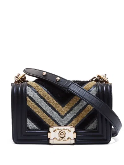 Pre-owned Chanel 2019 Medium Boy  Shoulder Bag In Black