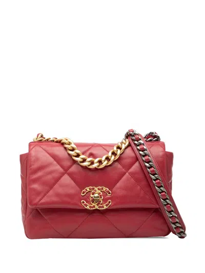 Pre-owned Chanel 2019 Medium Lambskin 19 Flap Satchel In Red