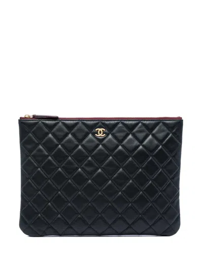 Pre-owned Chanel 2019 Medium Quilted Lambskin O Case Clutch Bag In Black
