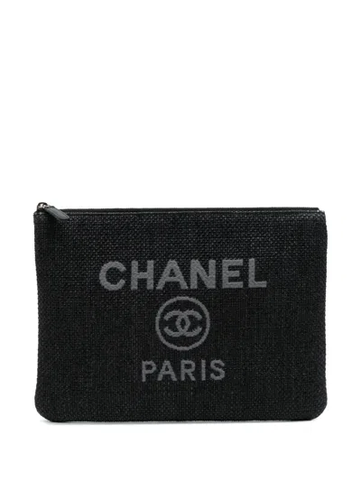 Pre-owned Chanel 2019 Medium Straw Deauville O Case Clutch Bag In Black