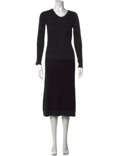 Pre-owned Chanel 2019 Midi Length Dress In Black