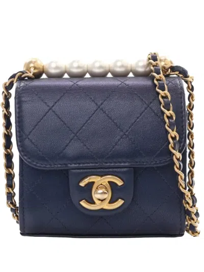 Pre-owned Chanel 2019 Mini Goatskin Chic Pearls Clutch On Chain Crossbody Bag