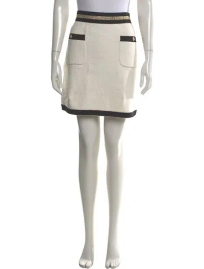 Pre-owned Chanel 2019 Mini Skirt In Neutral
